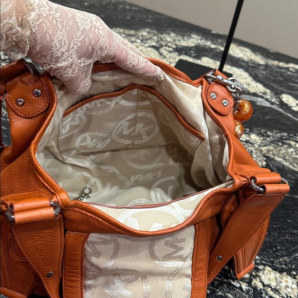 EUC Michael Kors Leather Hobo - Picture 10 of 14